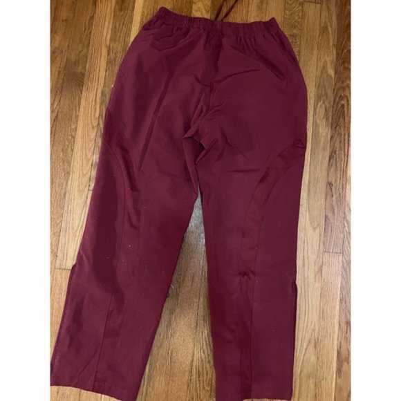 New Balance Red Sweatpants - Picture 7 of 7